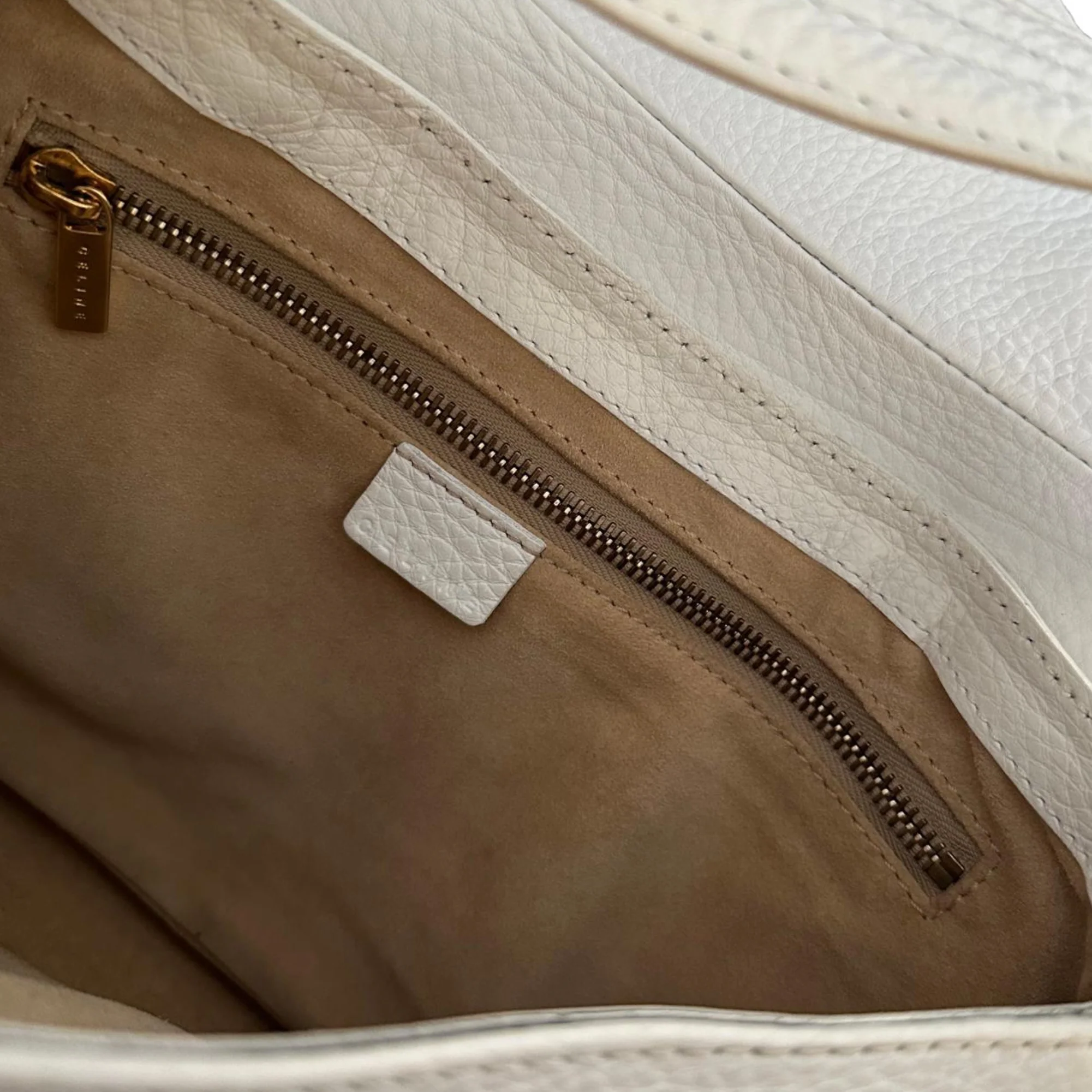 Celine White Leather Buckle Shoulder Bag - Image 3