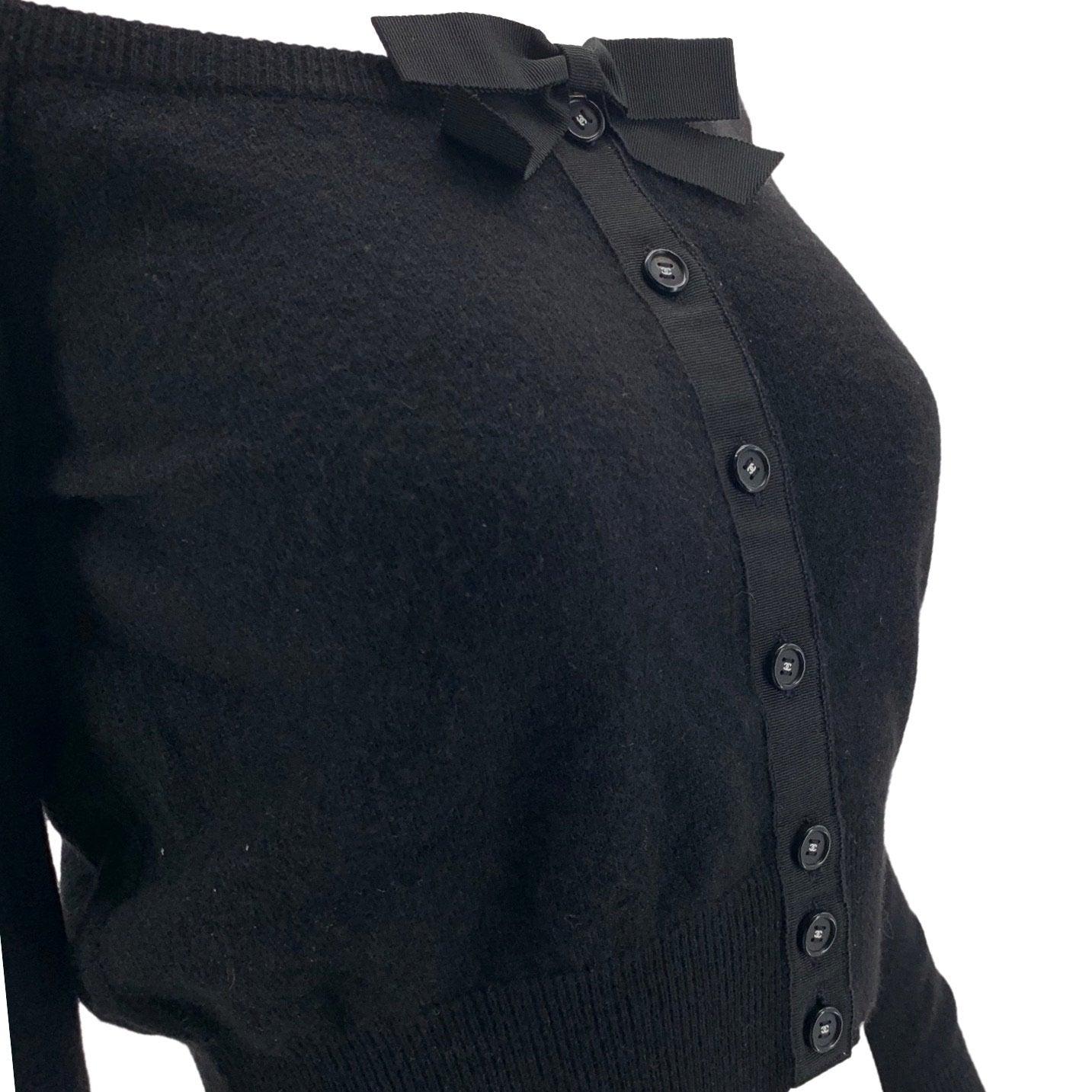 Chanel Black Cashmere Cropped Bow Top - Image 3