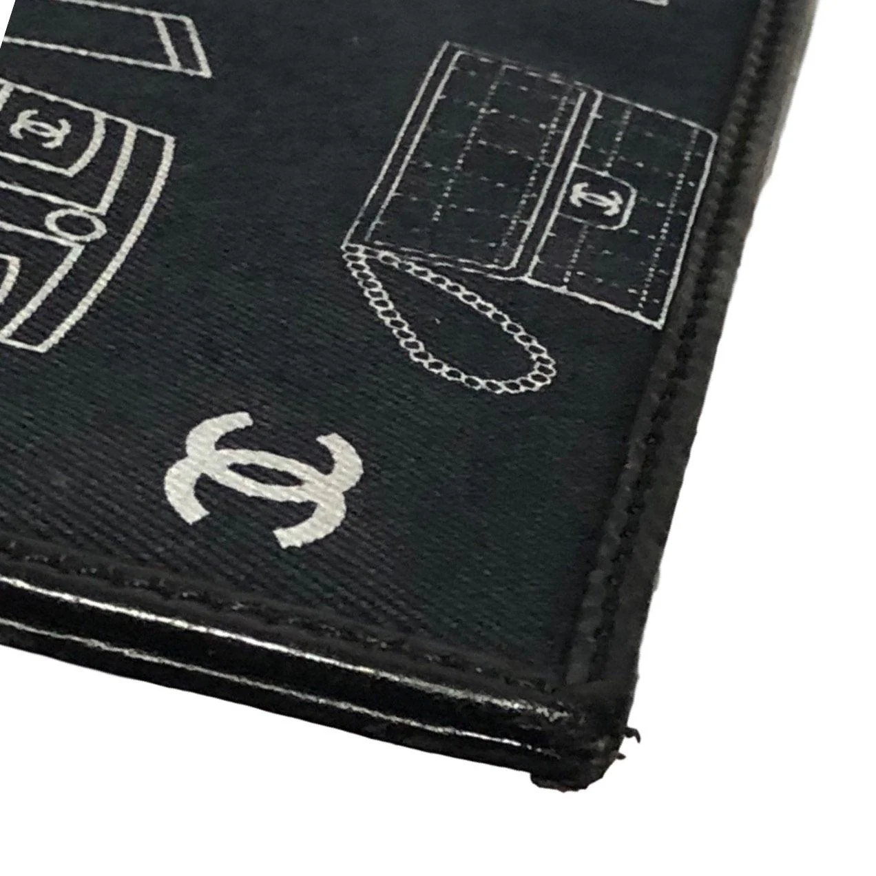 Chanel Black Icon Print Canvas Shoulder Bag - Image 4