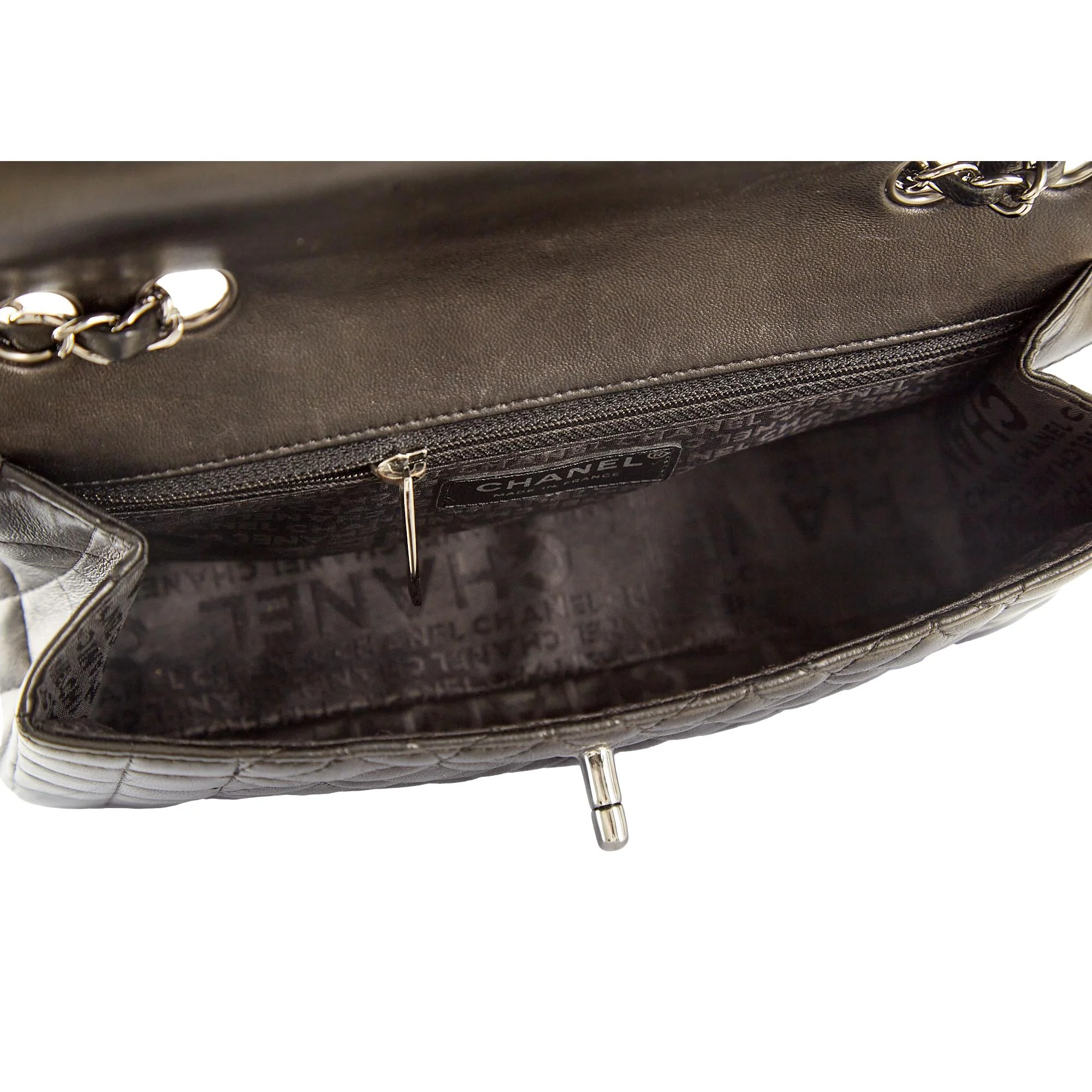 Chanel Black StitchTurnlock Flap Bag - Image 4