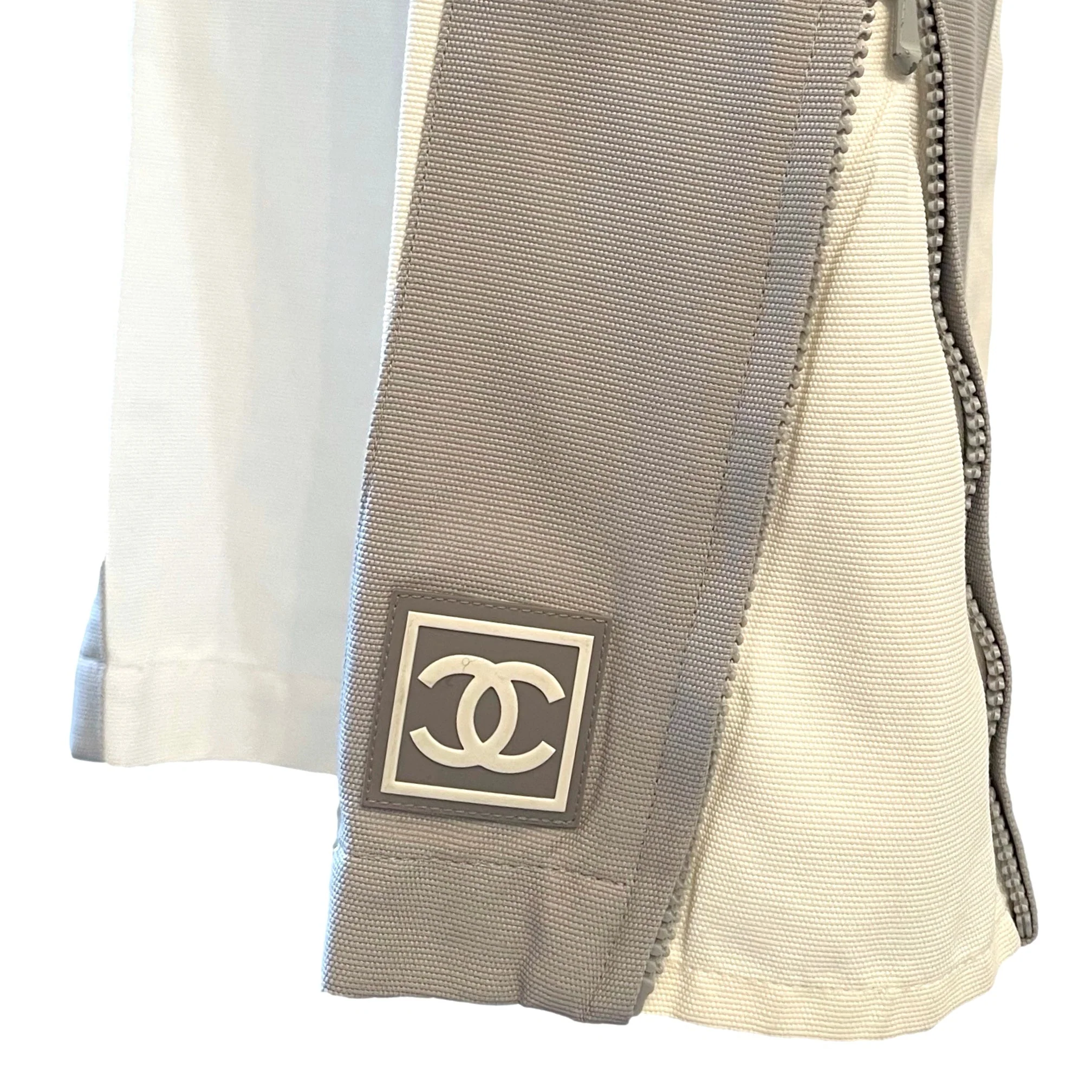 Chanel Grey Logo Crop Set - Image 3