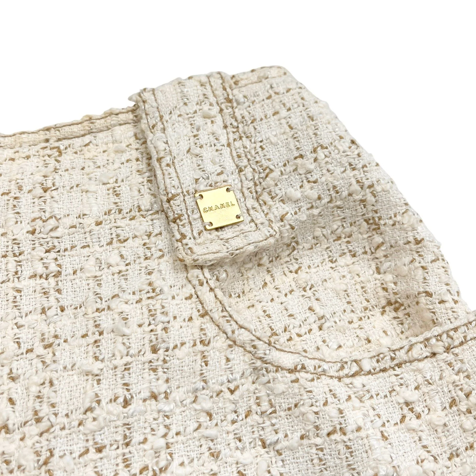 Chanel Ivory Cropped Logo Set - Image 5