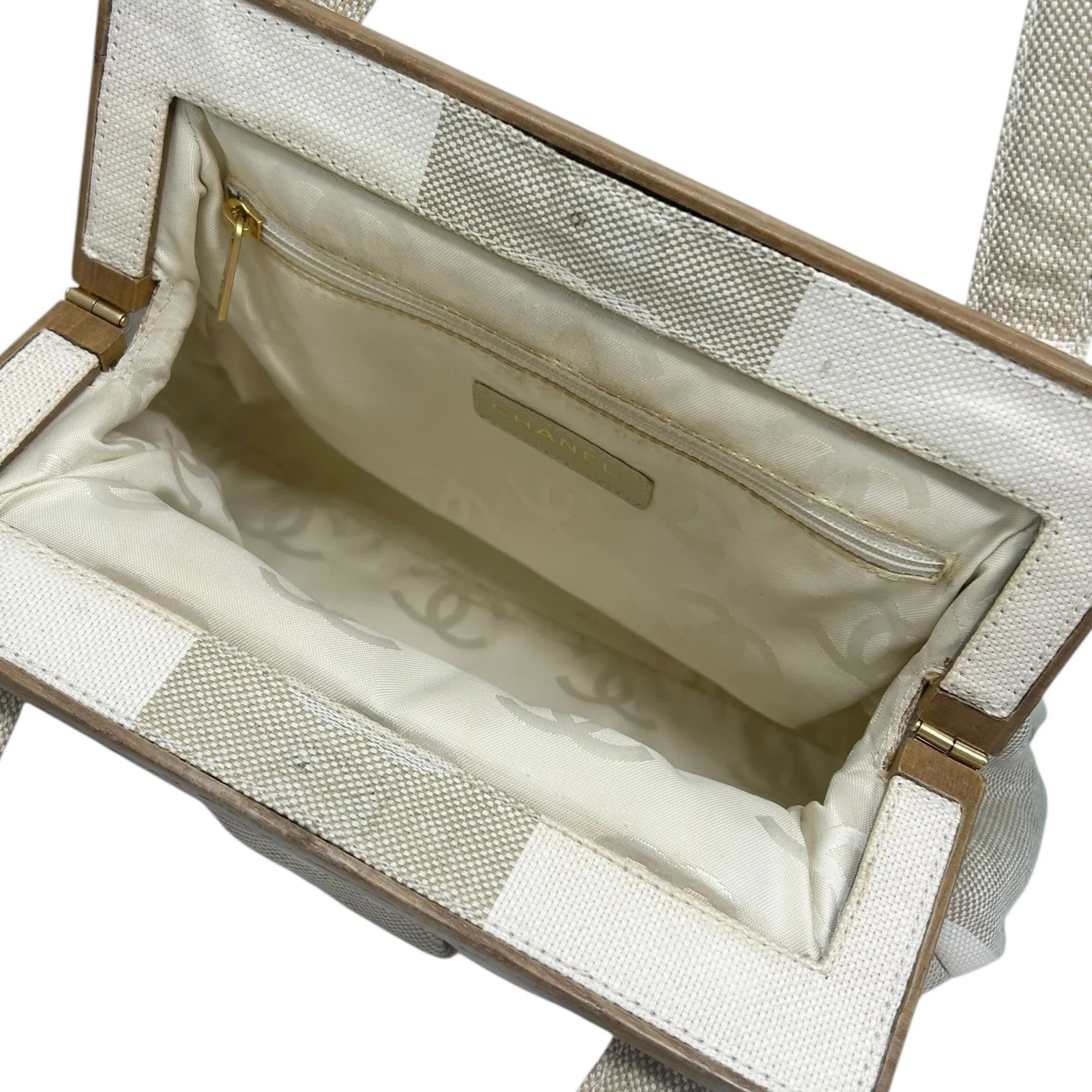 Chanel Wood Frame Logo Canvas Top Handle Bag - Image 3