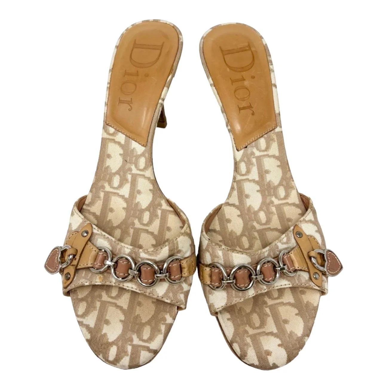 Dior Tan Logo Heart Lock Heels - Image 2