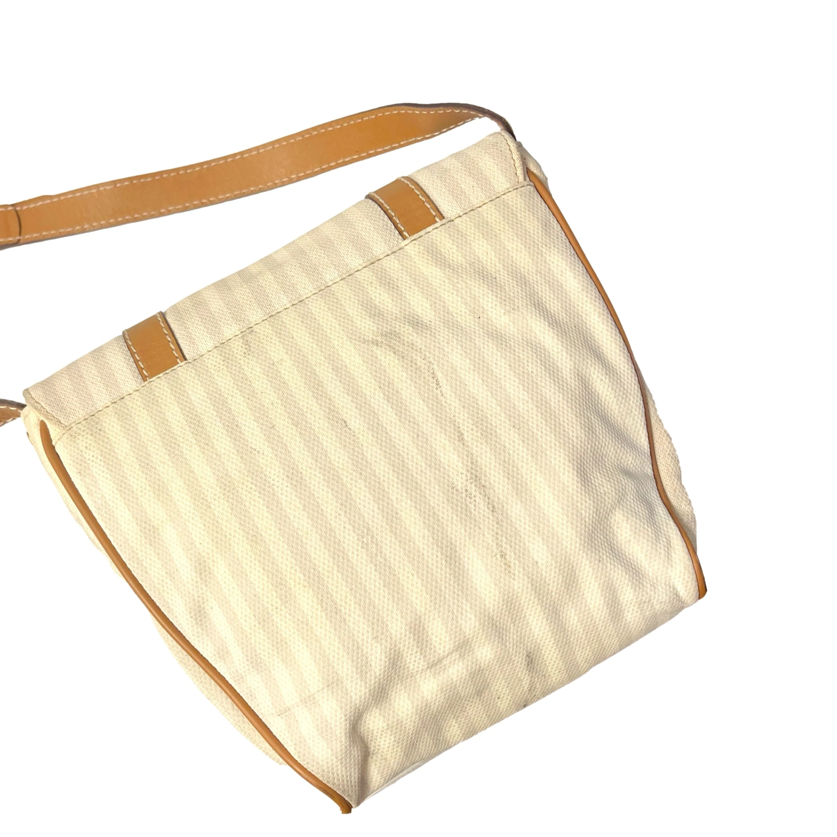 Fendi Beige Logo Crossbody Bag - Image 3