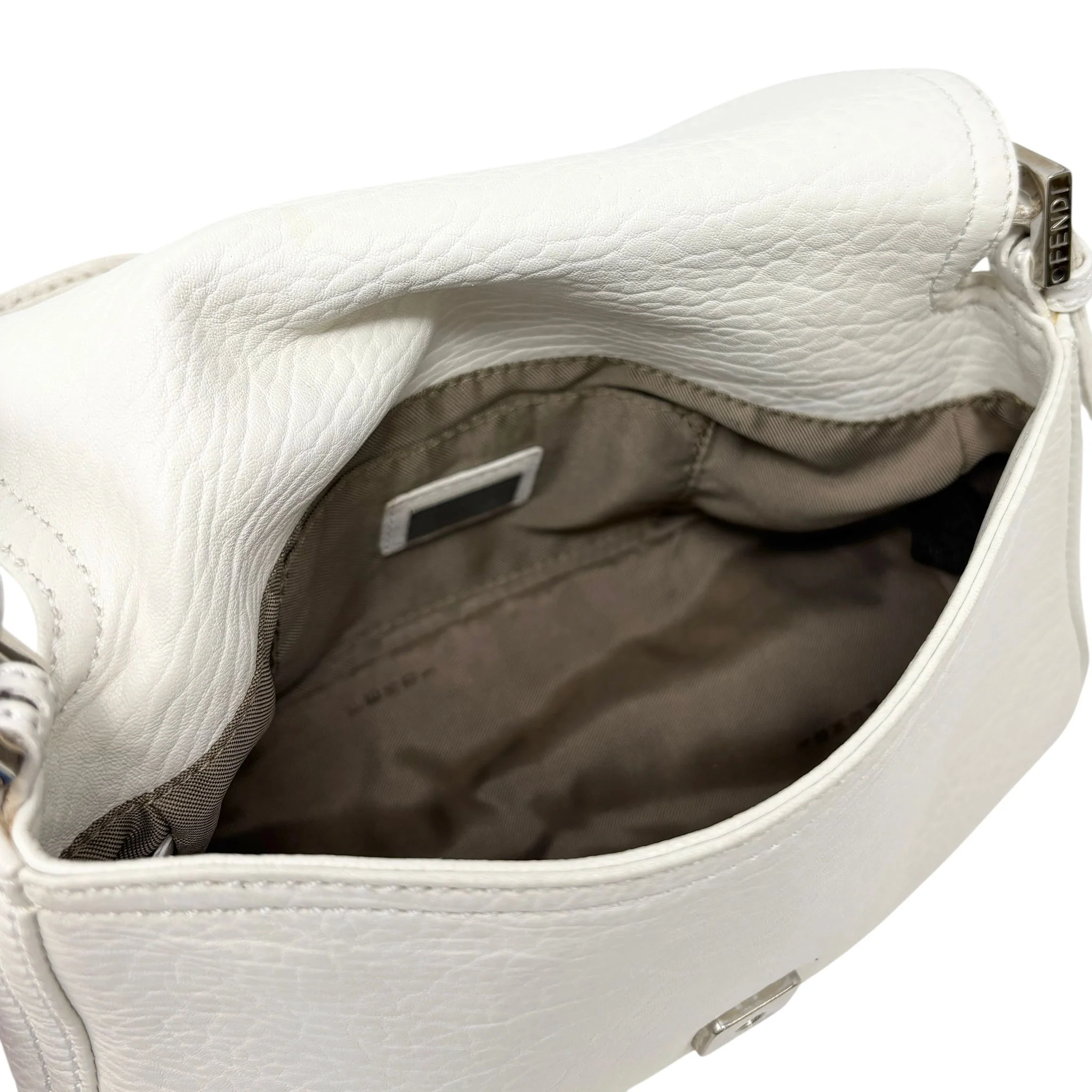 Fendi White Leather Baguette Bag - Image 3