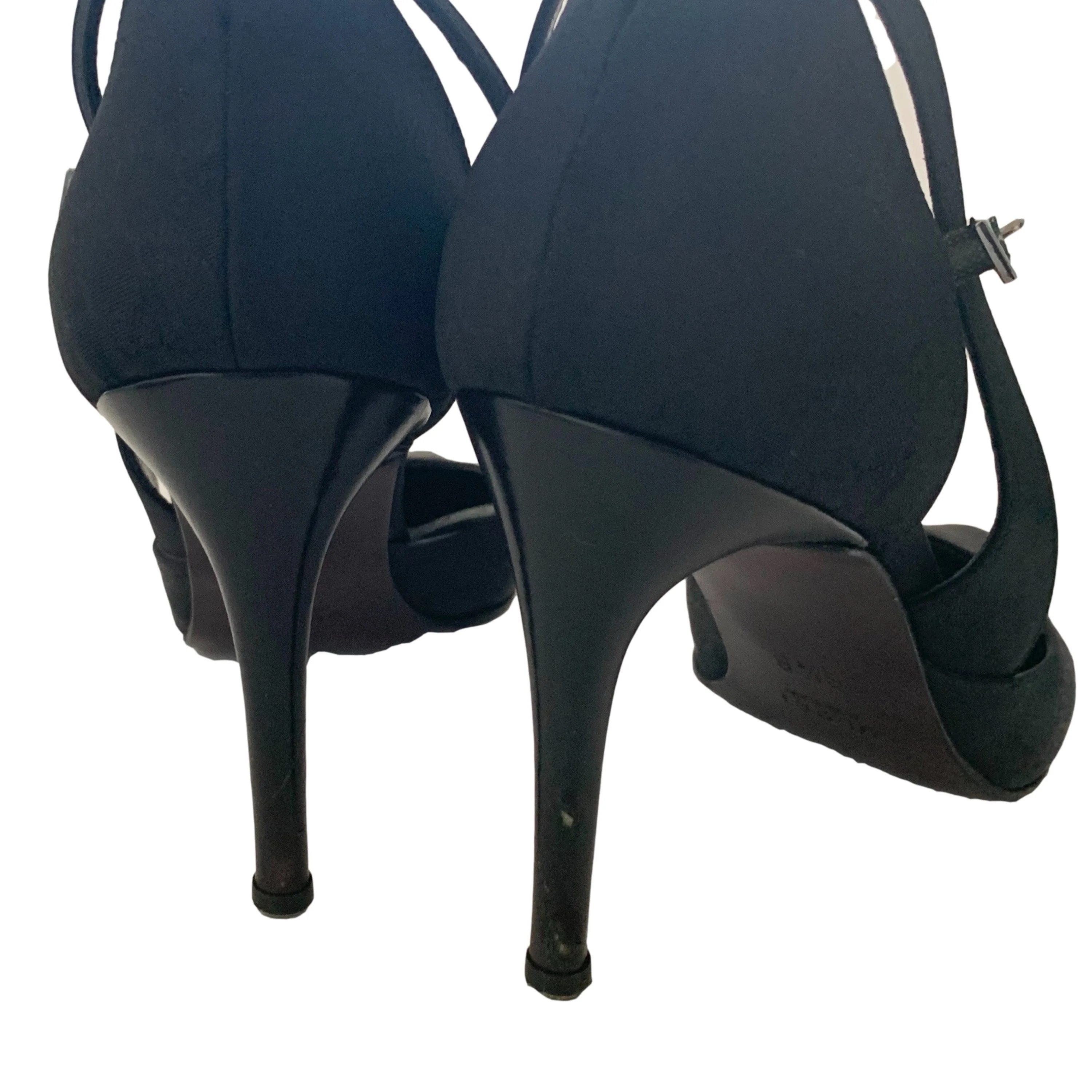 Gucci Black Raised Logo Heels - Image 2