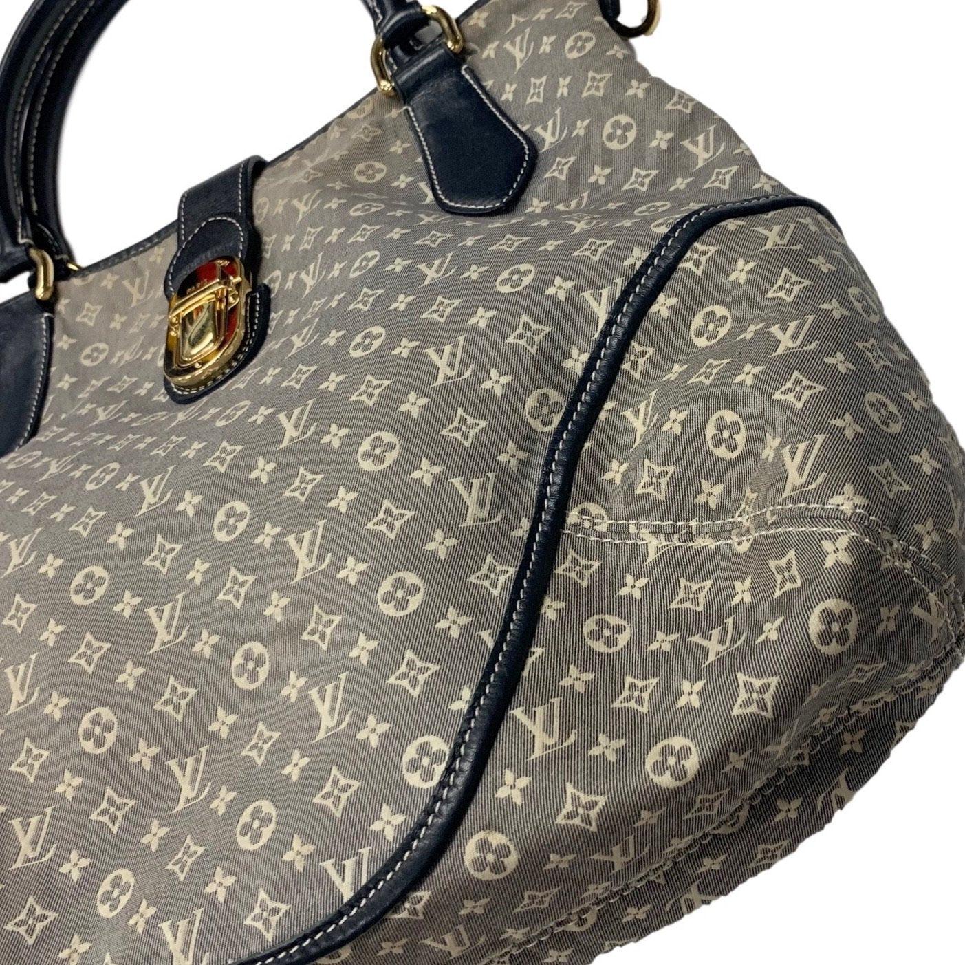 Louis Vuitton Navy Large Canvas Shoulder Bag - Image 3