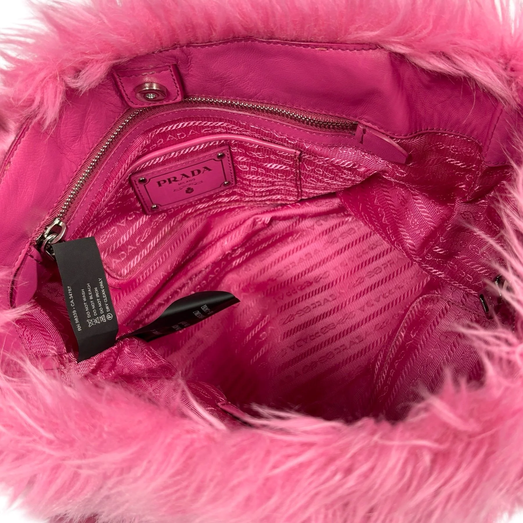 Prada Pink Fur Chain Logo Bag - Image 3
